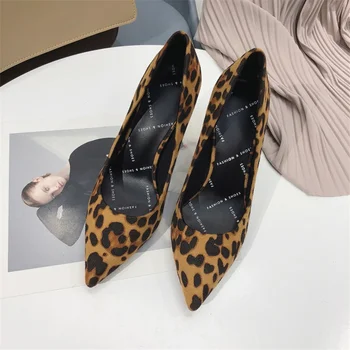 2021 нов леопардовый принт дамски обувки на висок ток моден тренд секси тупираните пролетта марка